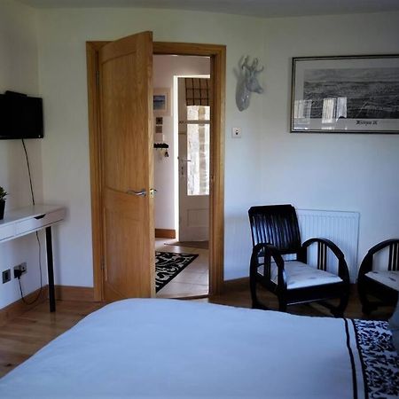 Loch Lomond Unique Selfcontained Bed+Bathroom Alexandria Dış mekan fotoğraf