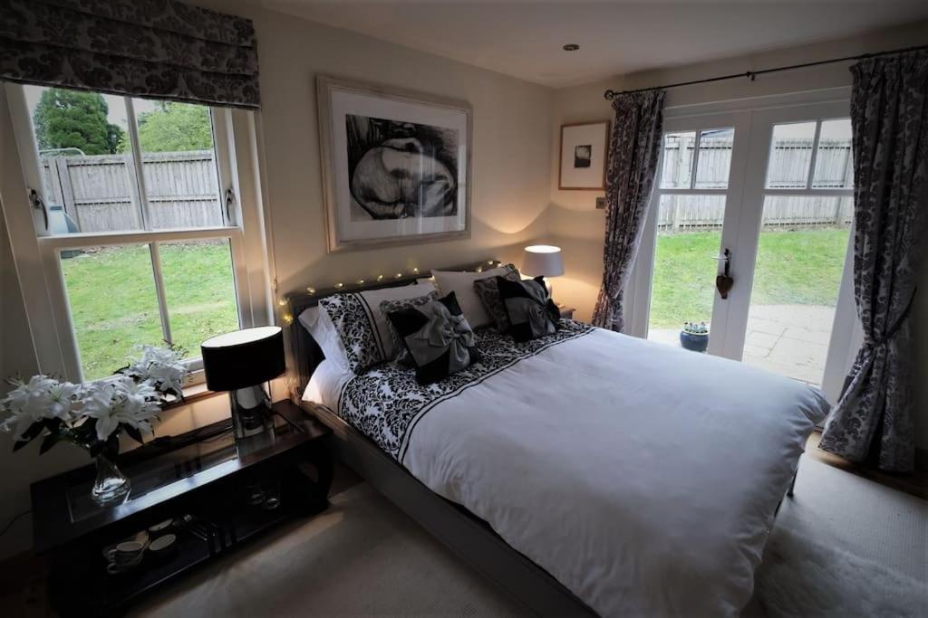 Loch Lomond Unique Selfcontained Bed+Bathroom Alexandria Dış mekan fotoğraf